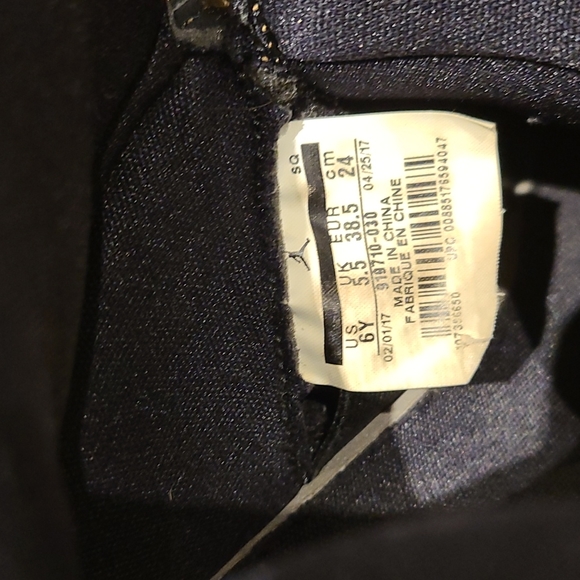 Air Jordan retro 5 Size 6 years - Picture 6 of 7